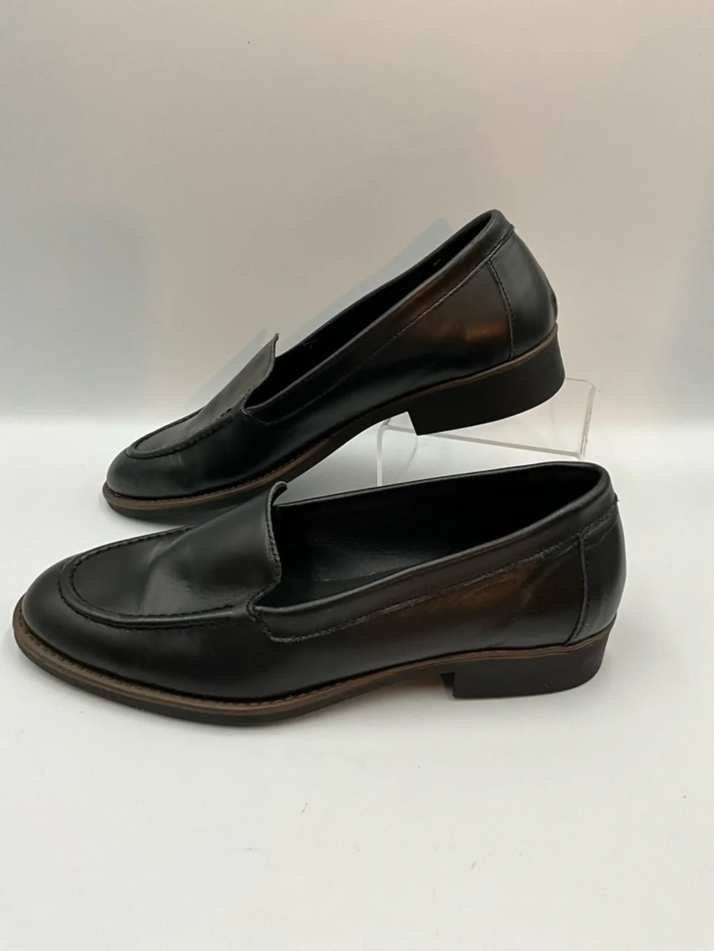 Enzo Tesati Loafers Size 8 (39) Black Leather Slip-On Loafers